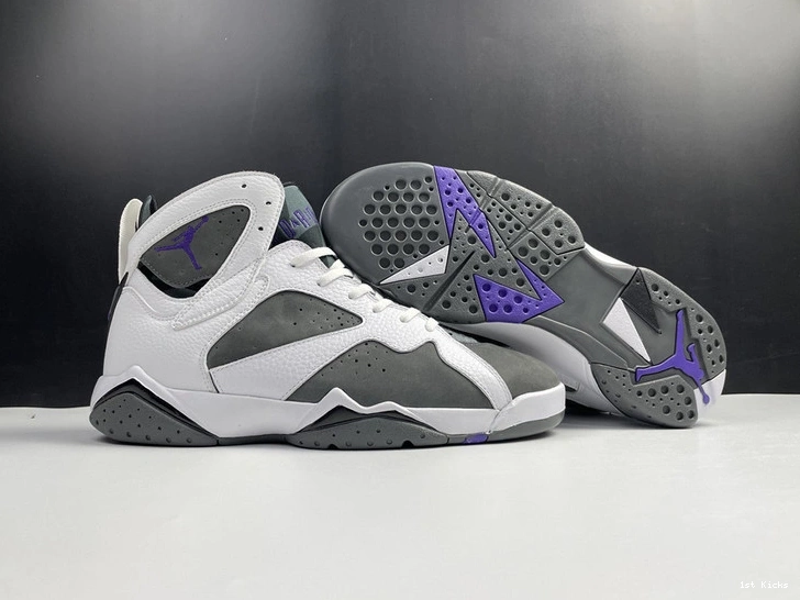 (2021) 7 Flint   Jordan Retro CU9307-100 0302